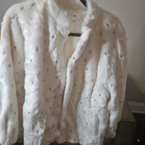 Faux Fur Jacket - Picture 7 of 7